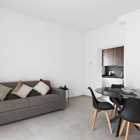 Le Dodici Porte - Porta San Vitale 8 By District Bologne