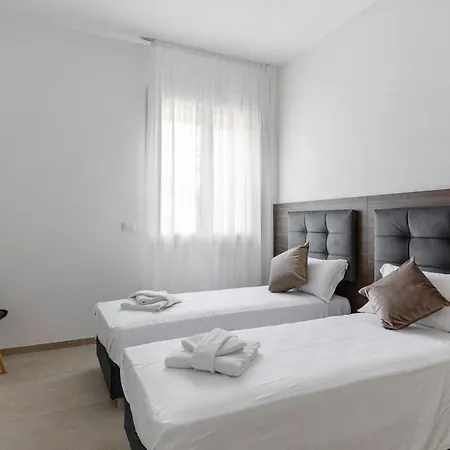 Le Dodici Porte - Porta San Vitale 8 By District