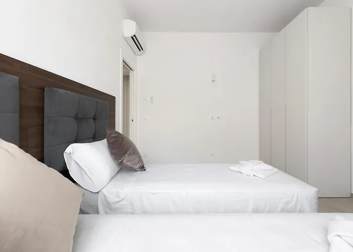 Le Dodici Porte - Porta San Vitale 8 By District