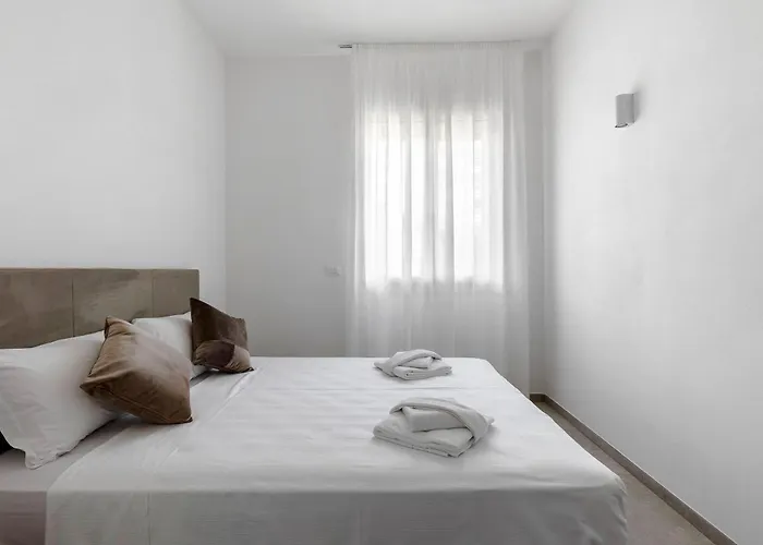 Le Dodici Porte - Porta San Vitale 8 By District *