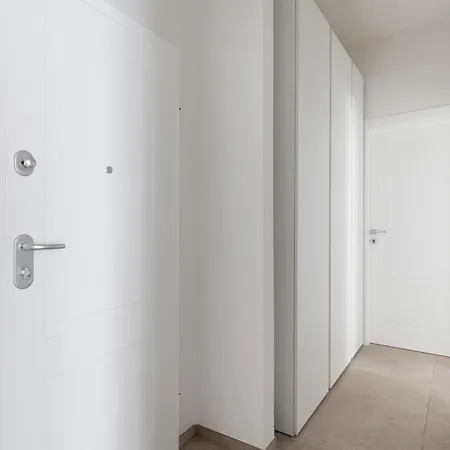 Apartman Le Dodici Porte - Porta San Vitale 8 By District *
