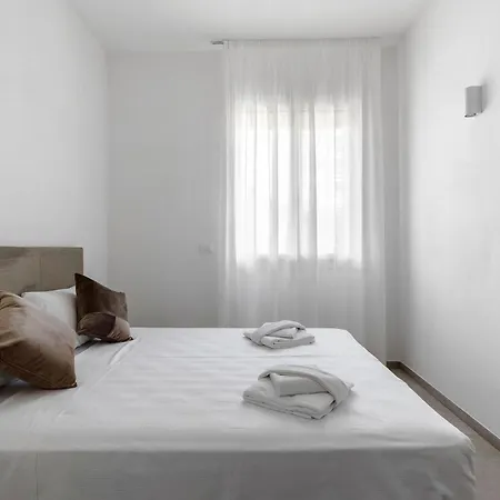 Le Dodici Porte - Porta San Vitale 8 By District *